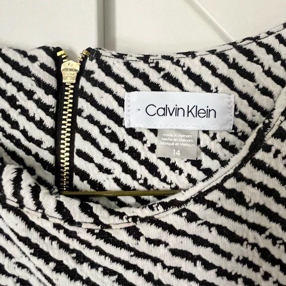 Calvin Dress - Picture 2 of 3